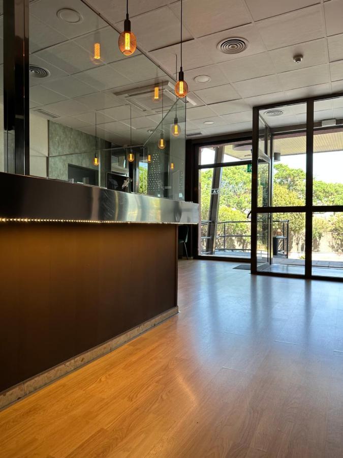 Aparthotel Montcada المظهر الخارجي الصورة