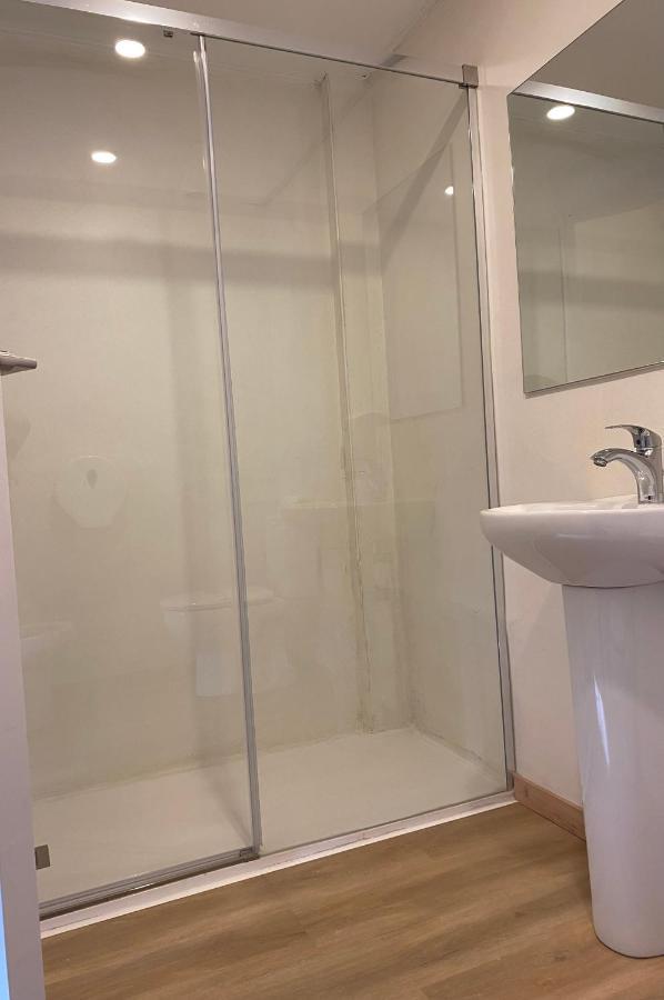 Aparthotel Montcada المظهر الخارجي الصورة